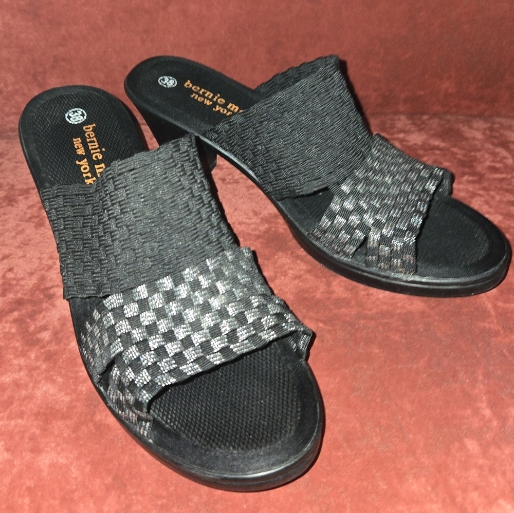Bernie Mev Clarkie Silver and Black Woven Mules Comfort Slip-On Low Heel Size 38